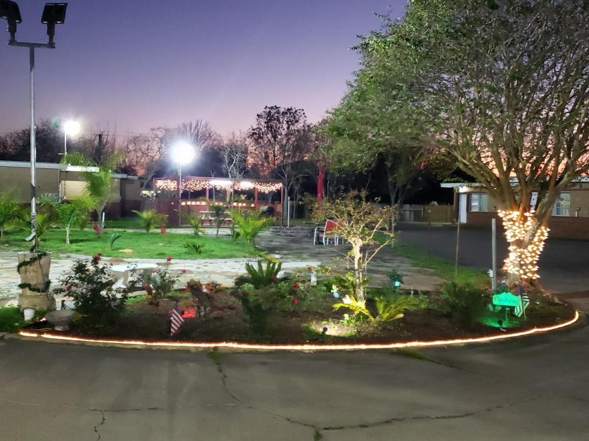 Gulf Crest Motel Freeport Buitenkant foto